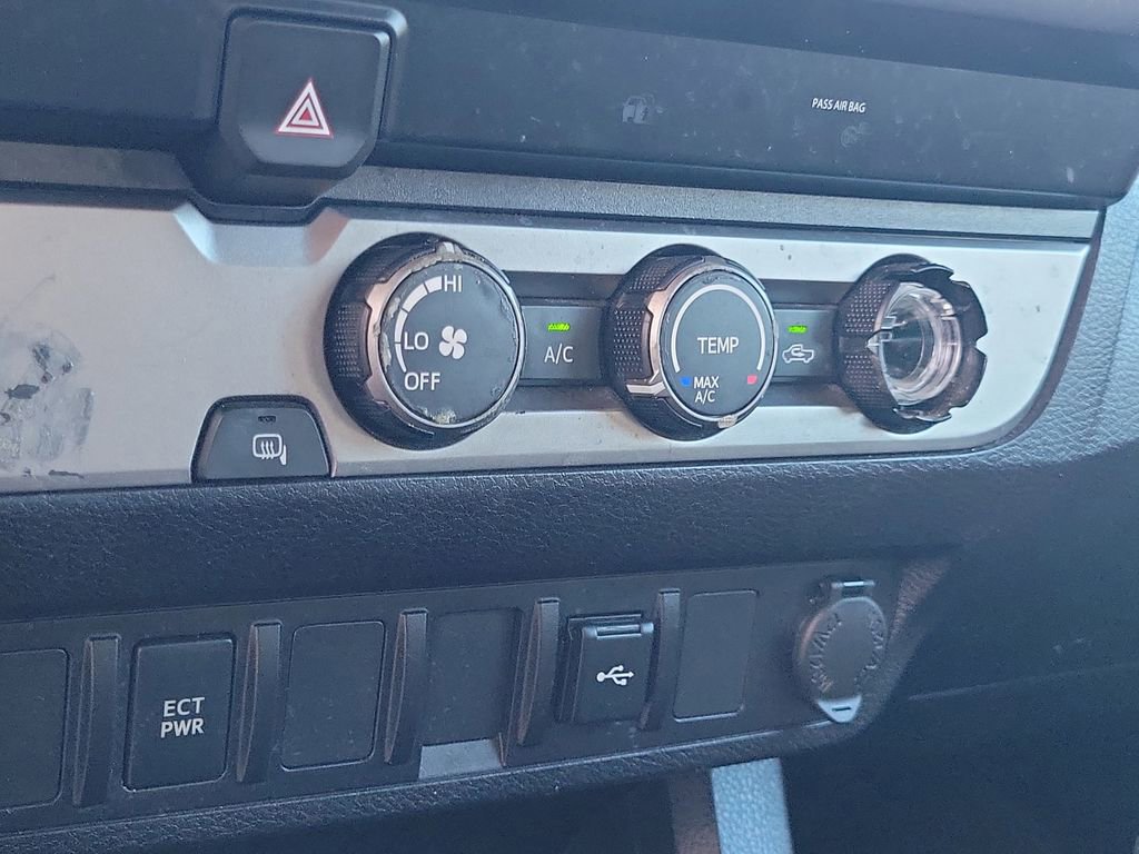 Used 2022 Toyota Tacoma SR5 image 35