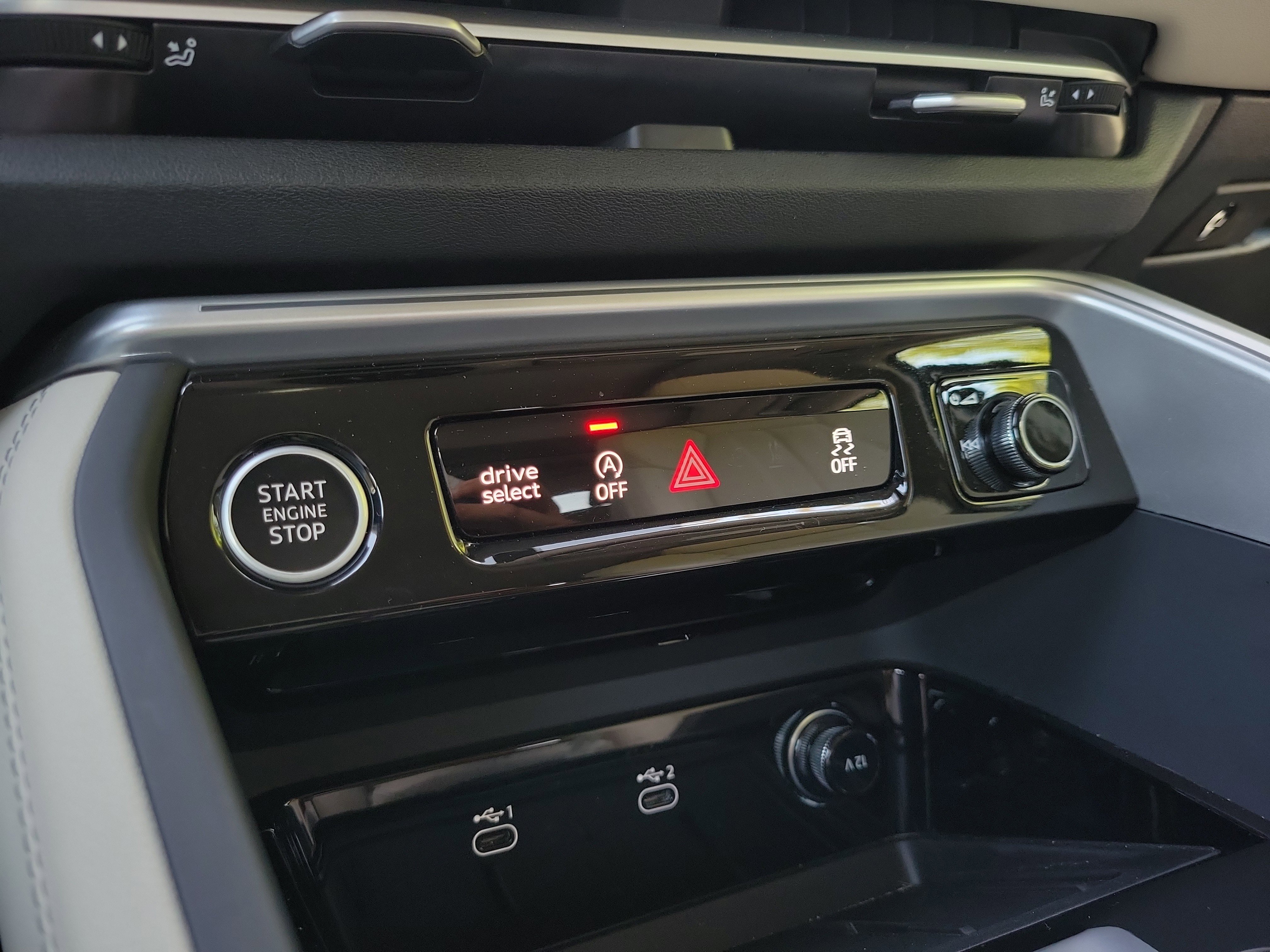 Used 2025 Audi Q5 Premium Plus w/ Premium Plus image 26