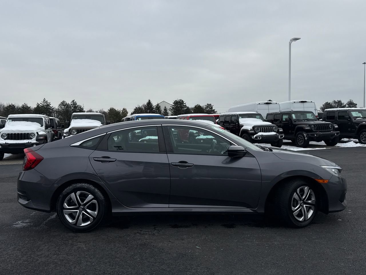 Used 2018 Honda Civic LX image 2