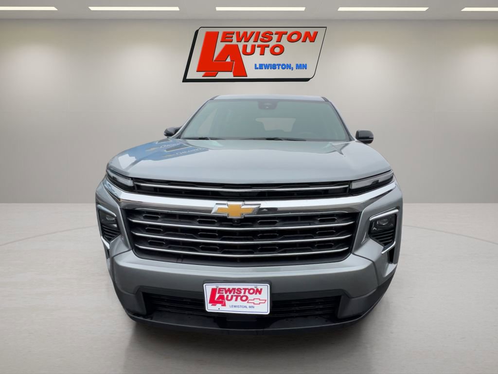 New 2026 Chevrolet Traverse LT w/ Driver Confidence Package FWD image 8