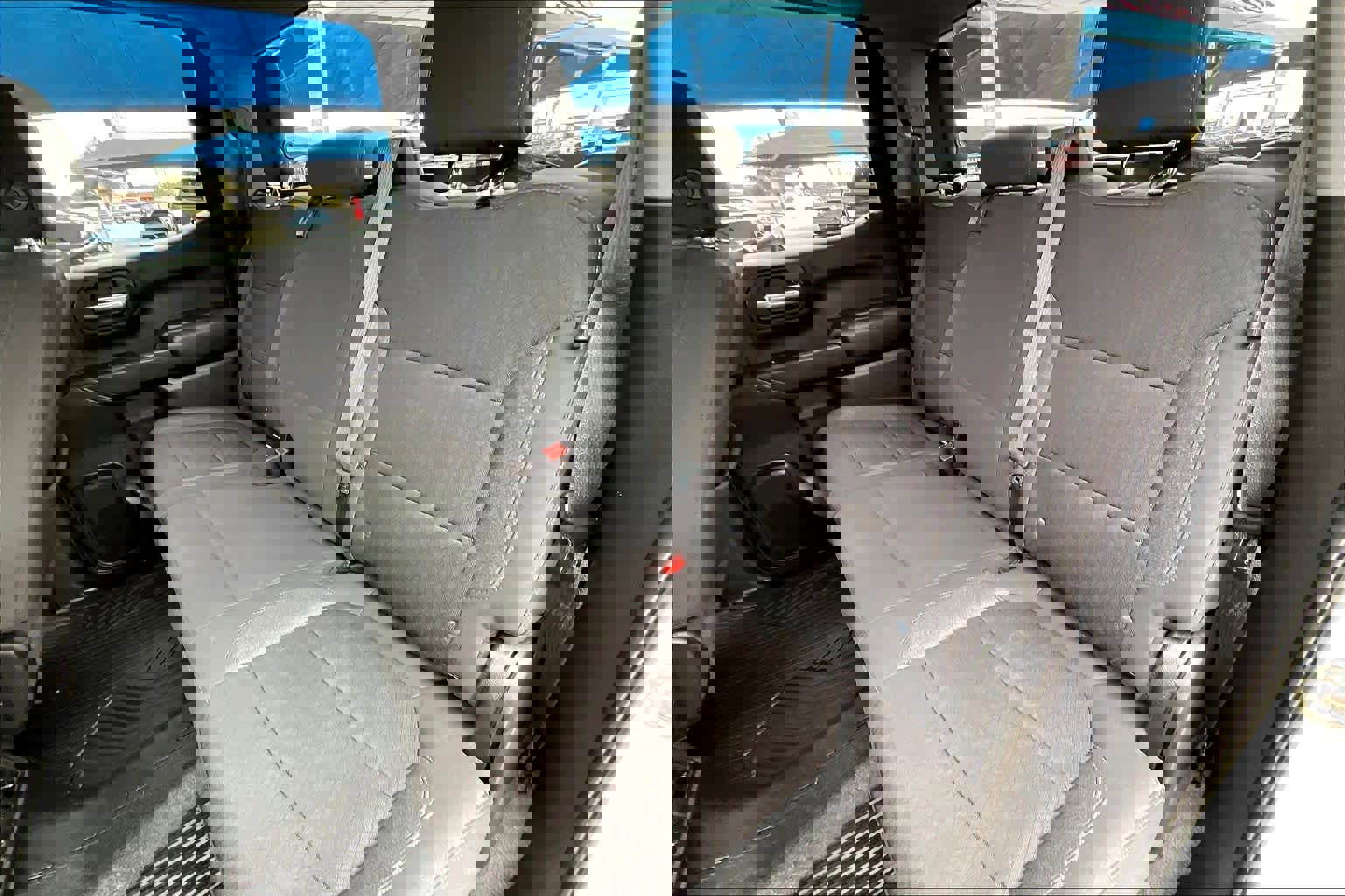 Used 2022 Chevrolet Silverado 1500 LT image 21