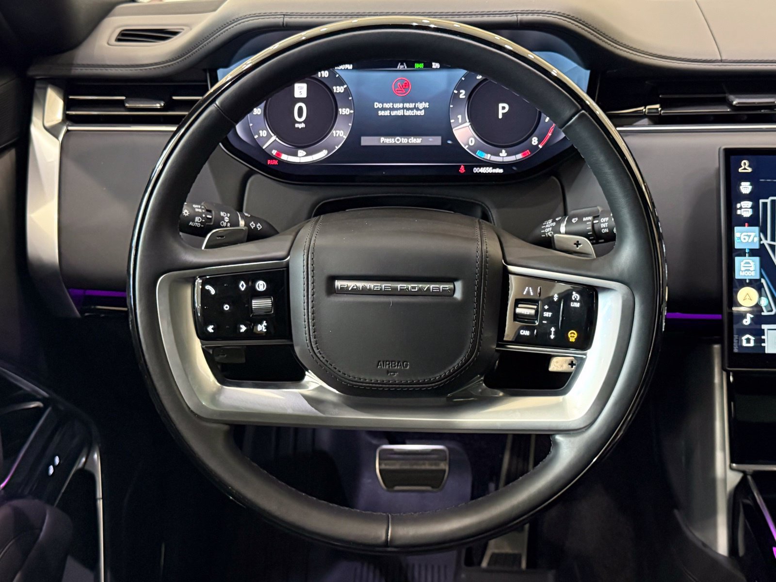 New 2025 Land Rover Range Rover Long Wheelbase SE AWD/4WD image 32