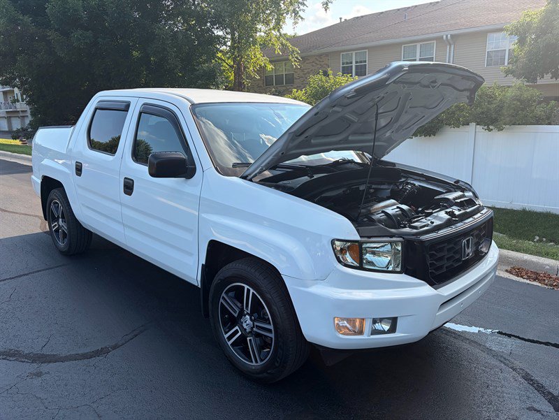 Used 2014 Honda Ridgeline Sport image 31