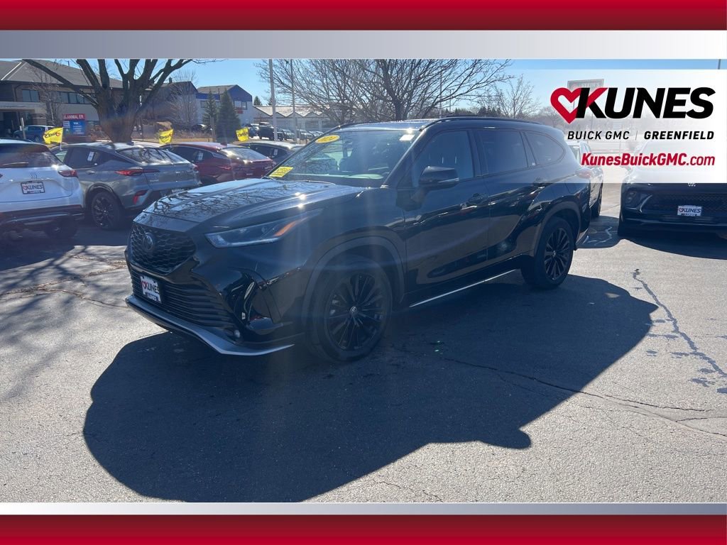 Used 2024 Toyota Highlander XSE image 12