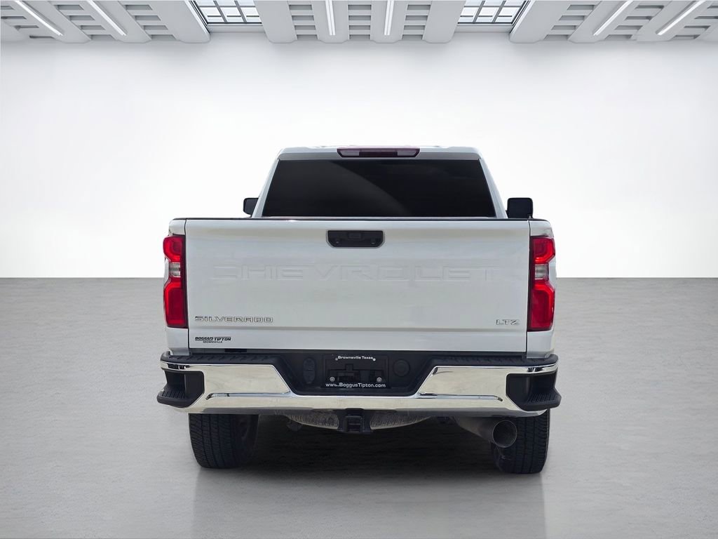 Used 2024 Chevrolet Silverado 2500 LTZ image 4