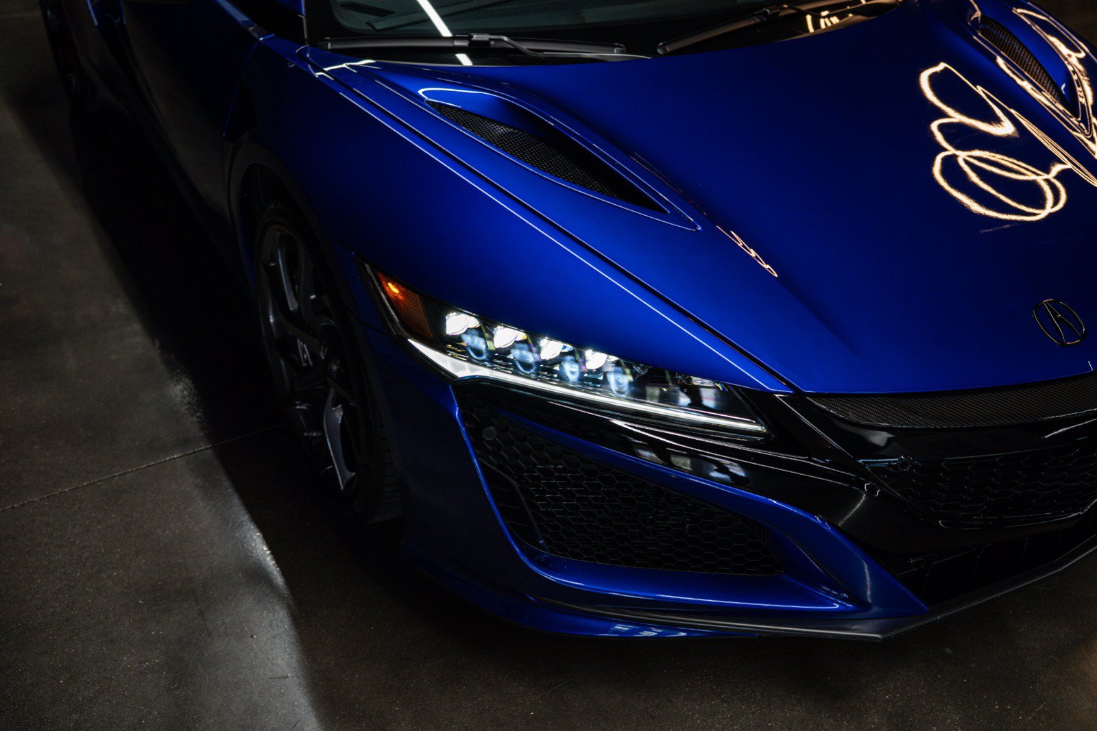 Used 2017 Acura NSX AWD/4WD image 12