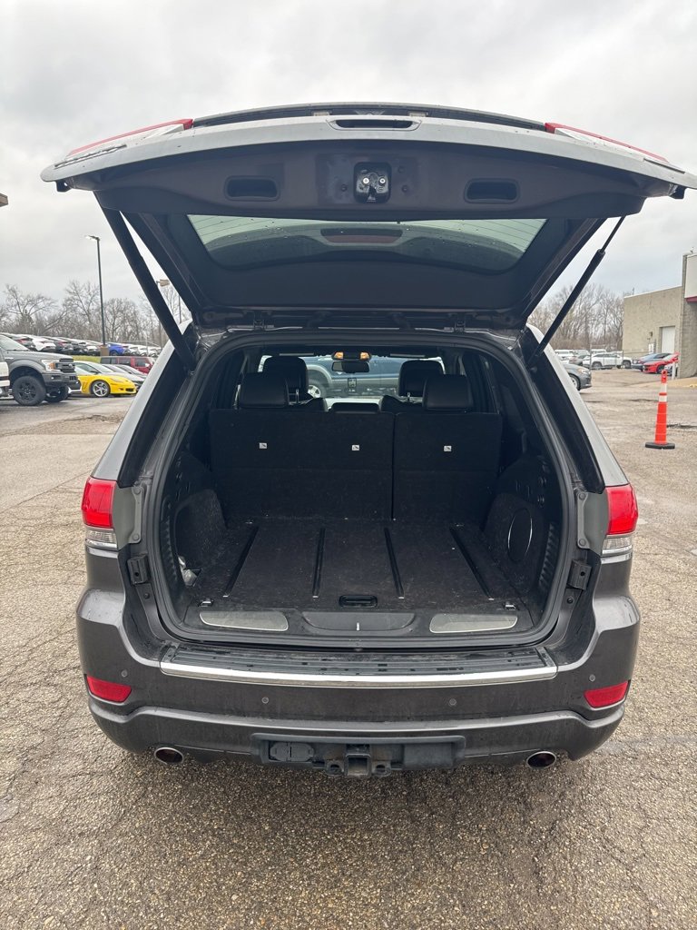 Used 2015 Jeep Grand Cherokee Overland w/ Advanced Technology Group image 4