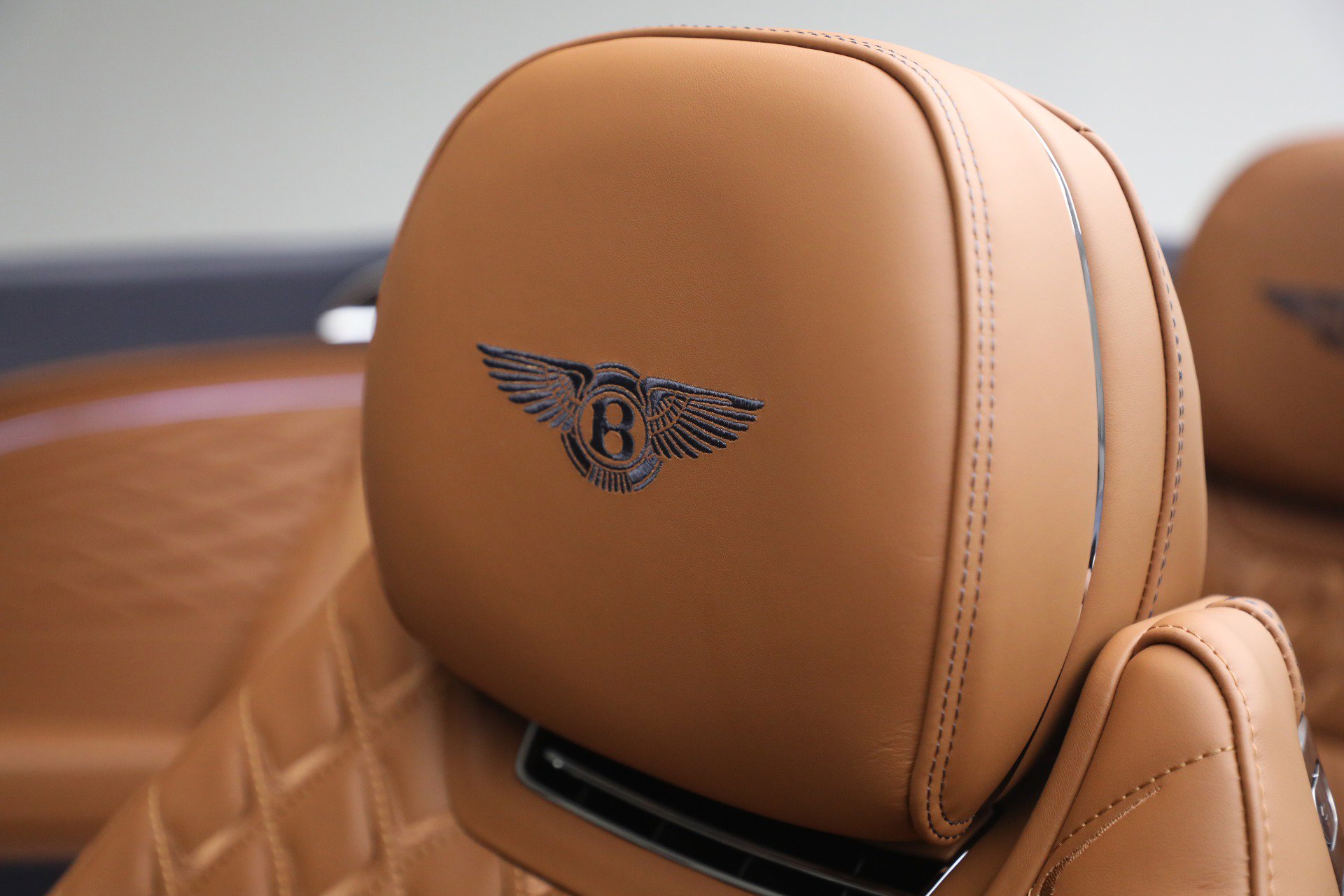 New 2026 Bentley Continental GTC image 34