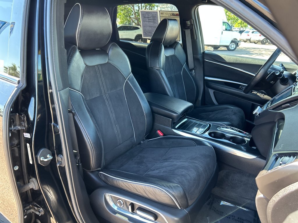 Used 2020 Acura MDX w/ Technology Package AWD/4WD image 17