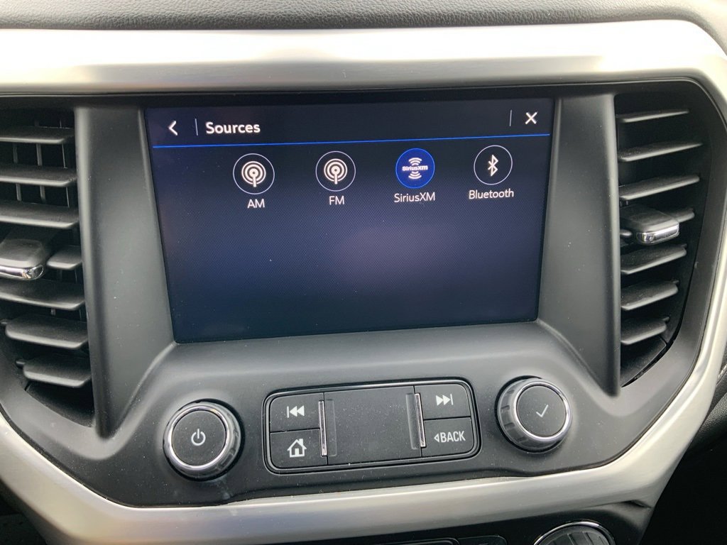 Used 2023 GMC Acadia SLT image 40