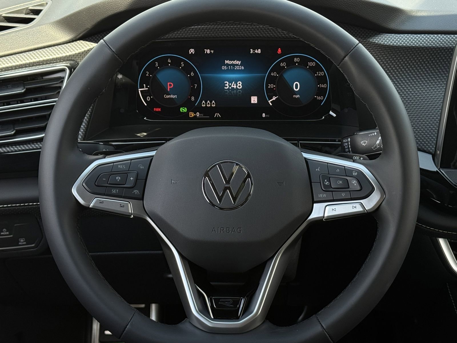 New 2026 Volkswagen Atlas Cross Sport SEL Premium R-Line AWD/4WD image 17