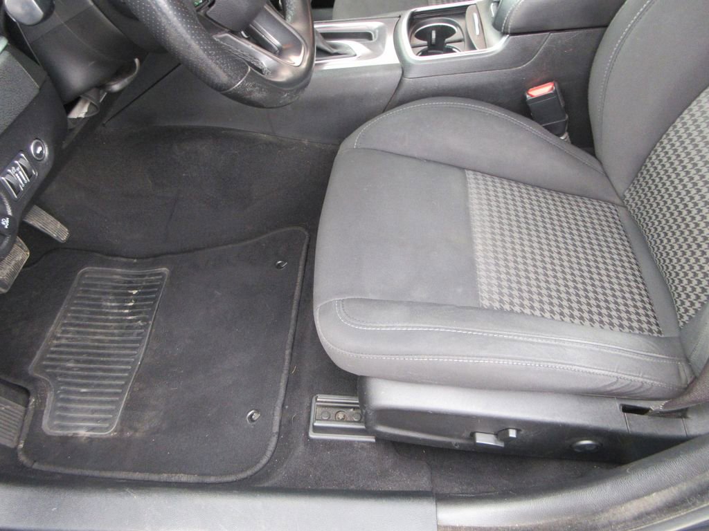 Used 2019 Dodge Charger GT image 19