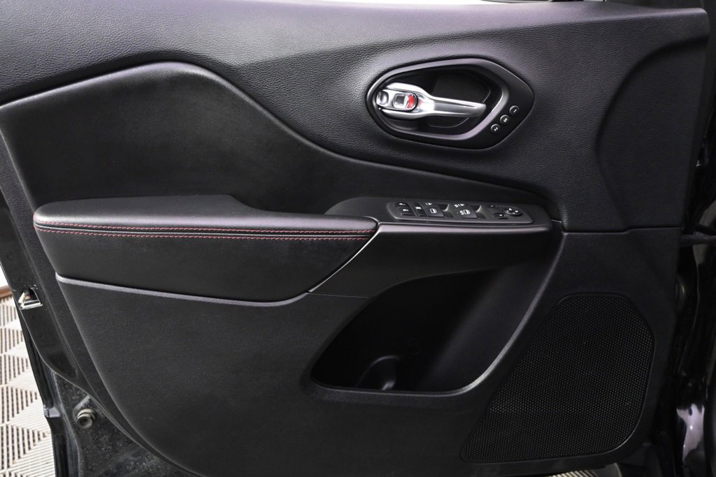 Used 2022 Jeep Cherokee Trailhawk w/ Sound & Nav Group image 21