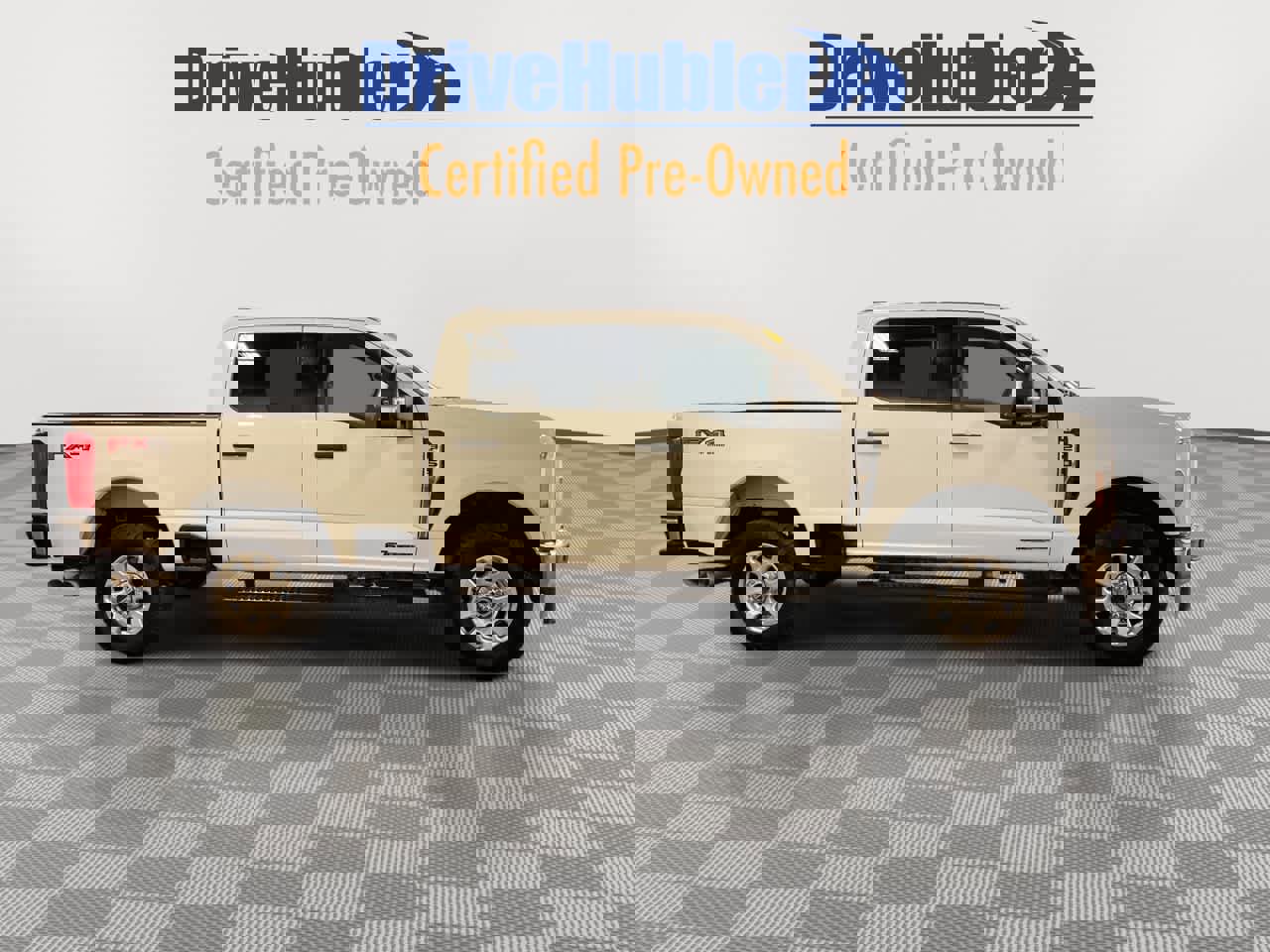 Used 2024 Ford F250 XLT w/ FX4 Off-Road Package image 9