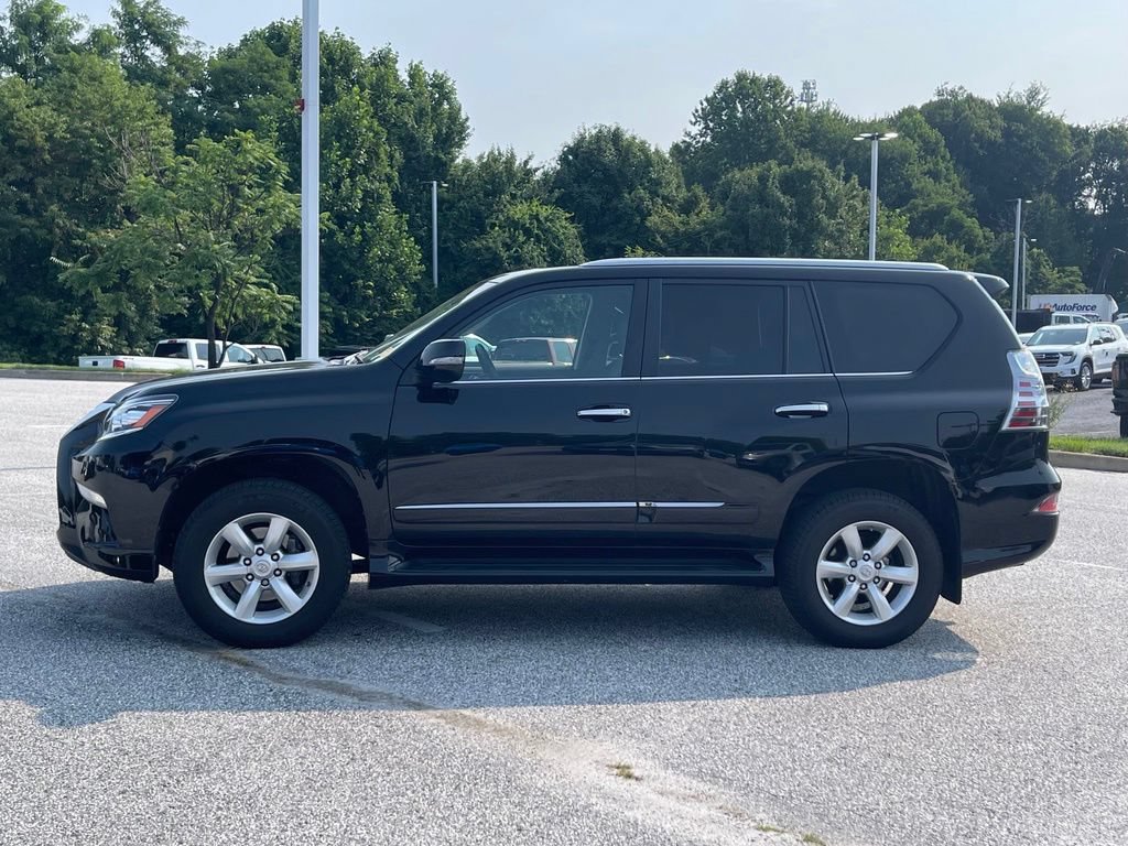 Used 2018 Lexus GX 460 w/ Preferred Accessory Package AWD/4WD image 6