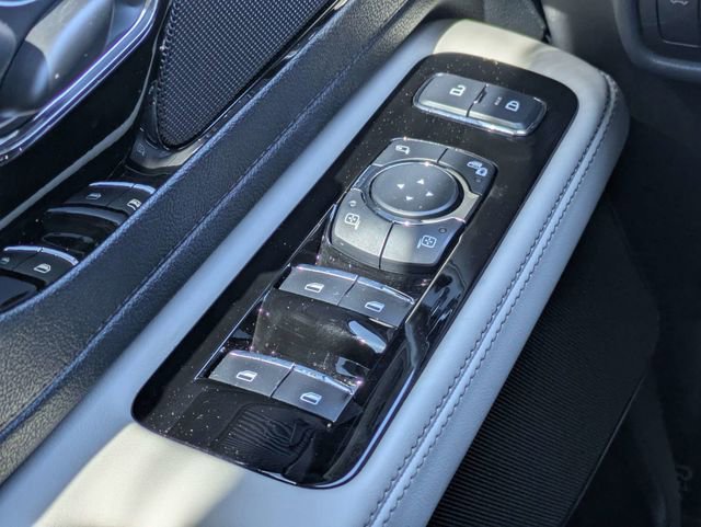 New 2026 Lincoln Aviator 2WD image 23
