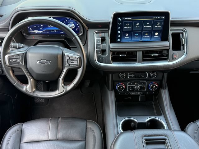 Used 2024 Chevrolet Suburban RST w/ Luxury Package RWD image 11