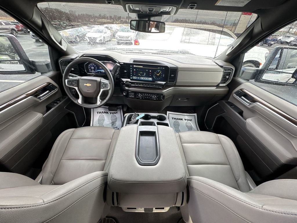Used 2025 Chevrolet Silverado 2500 LT w/ Z71 Chrome Sport Edition AWD/4WD image 21