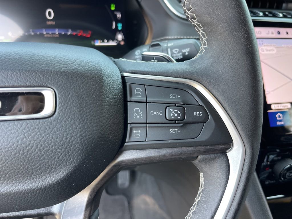 Used 2024 Jeep Grand Cherokee Limited 4xe image 19