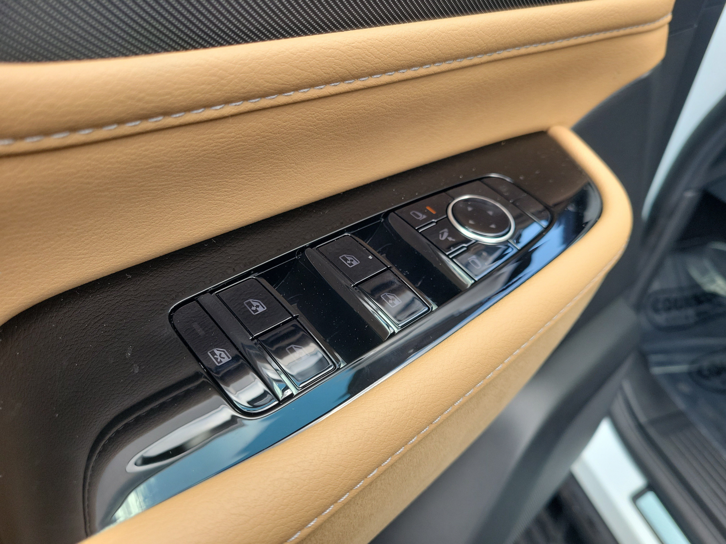 New 2027 INFINITI QX80 Luxe w/ Cargo Package RWD image 21