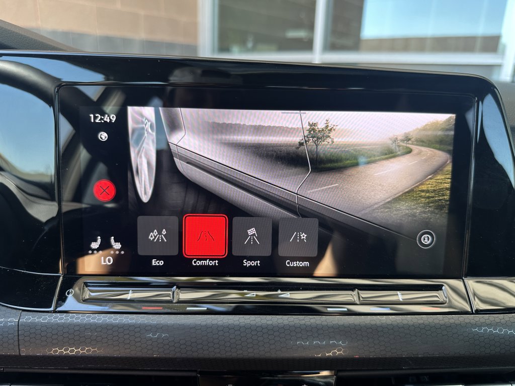 Used 2024 Volkswagen GTI SE image 21