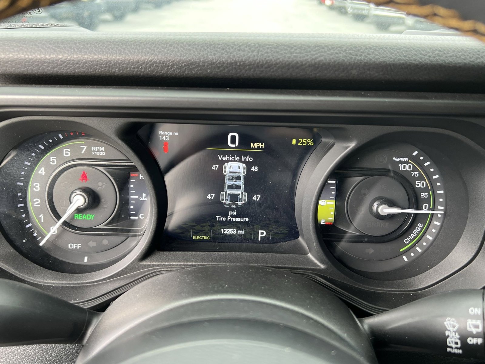 Used 2024 Jeep Wrangler Willys image 23