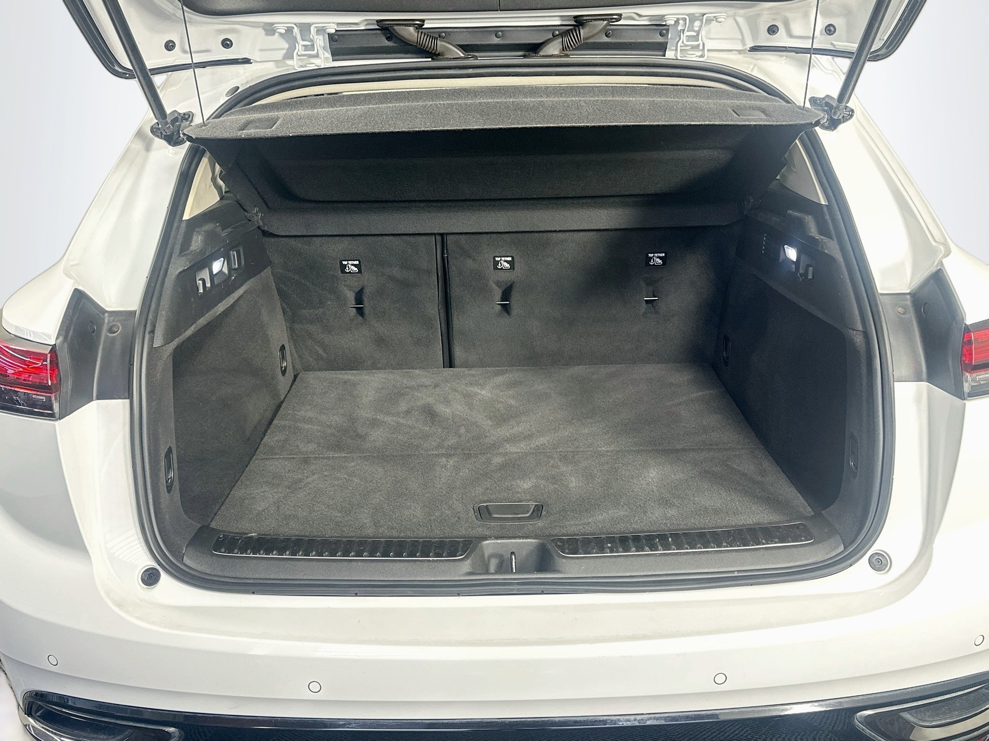 Used 2021 Buick Envision Preferred w/ Sport Touring Package FWD image 30