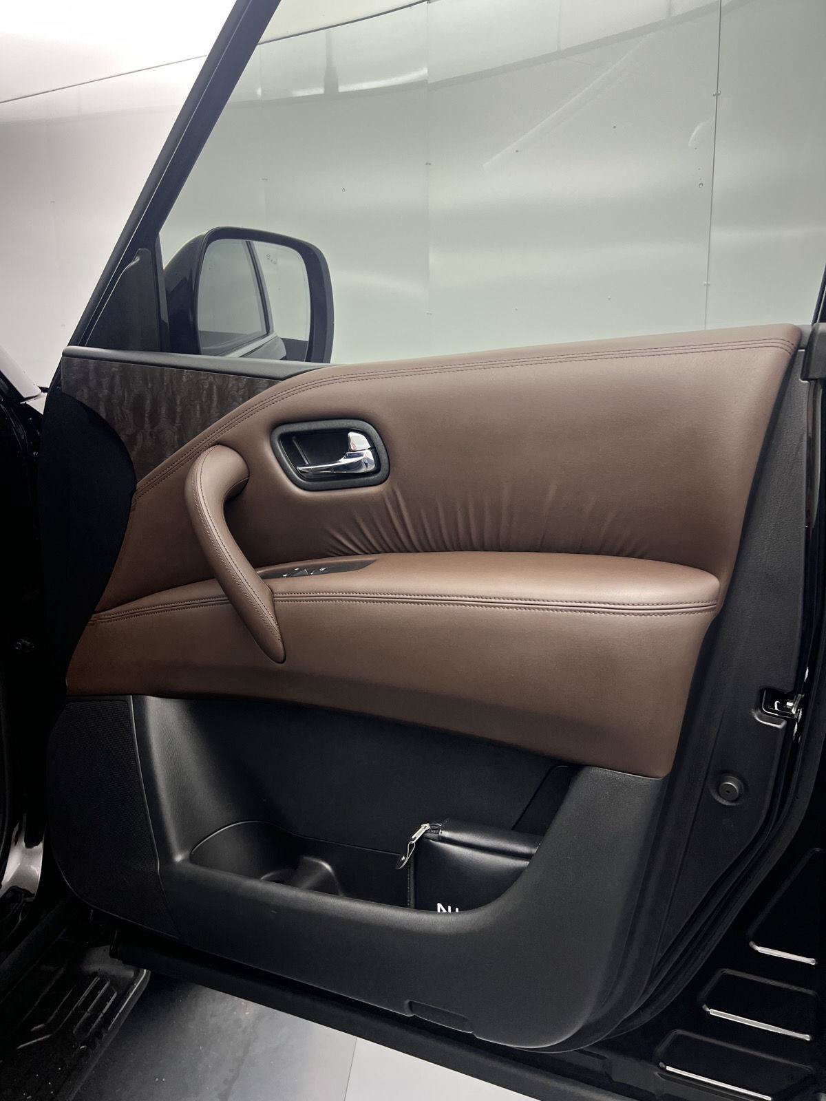 Used 2023 Nissan Armada Platinum w/ Captain's Chairs Package AWD/4WD image 31