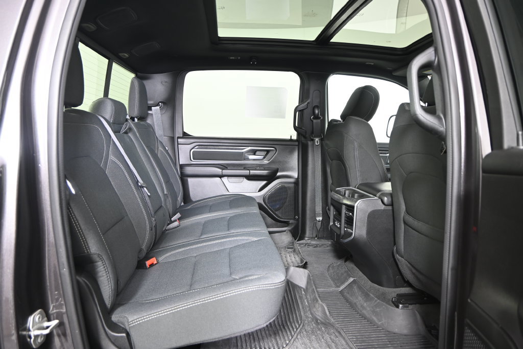 Used 2023 RAM 1500 Big Horn AWD/4WD image 16
