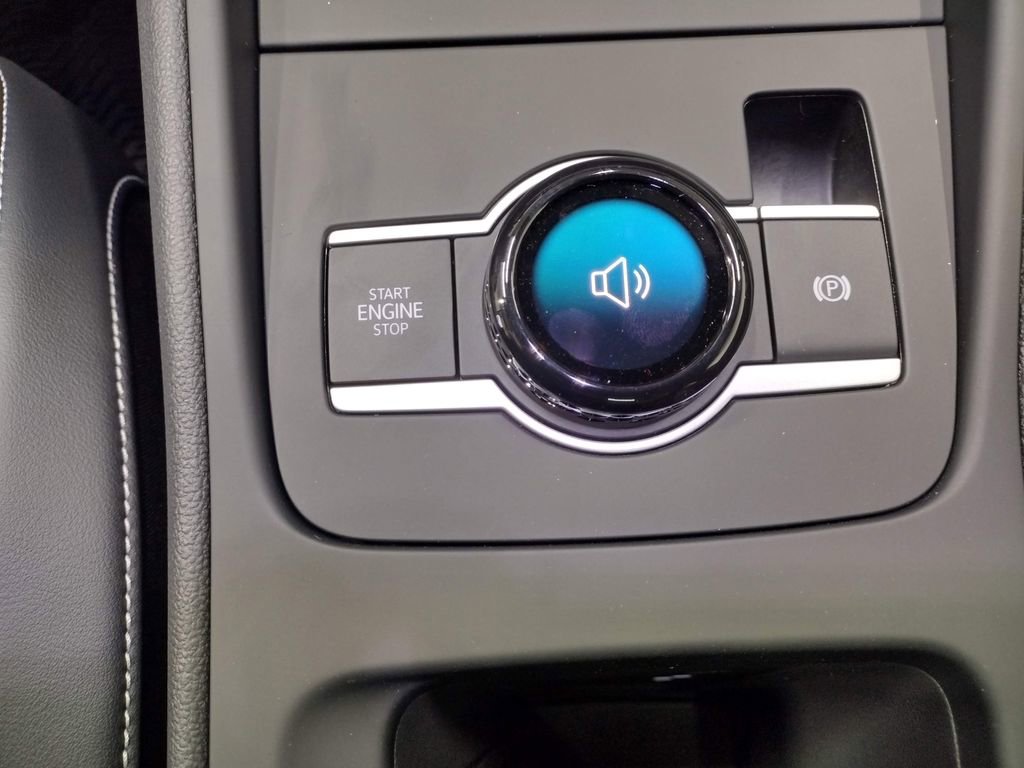 New 2025 Volkswagen Tiguan SE R-Line image 31