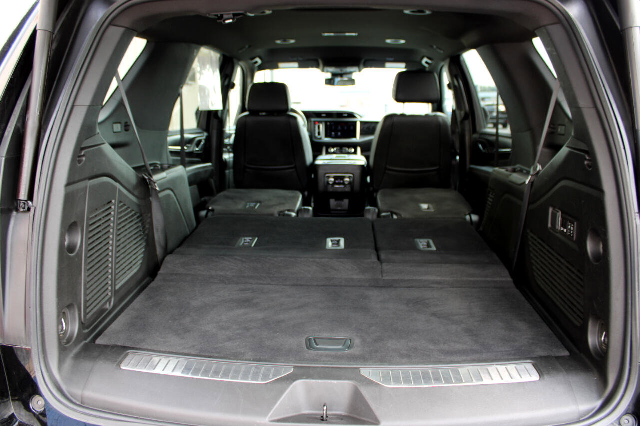Used 2023 GMC Yukon Denali image 11