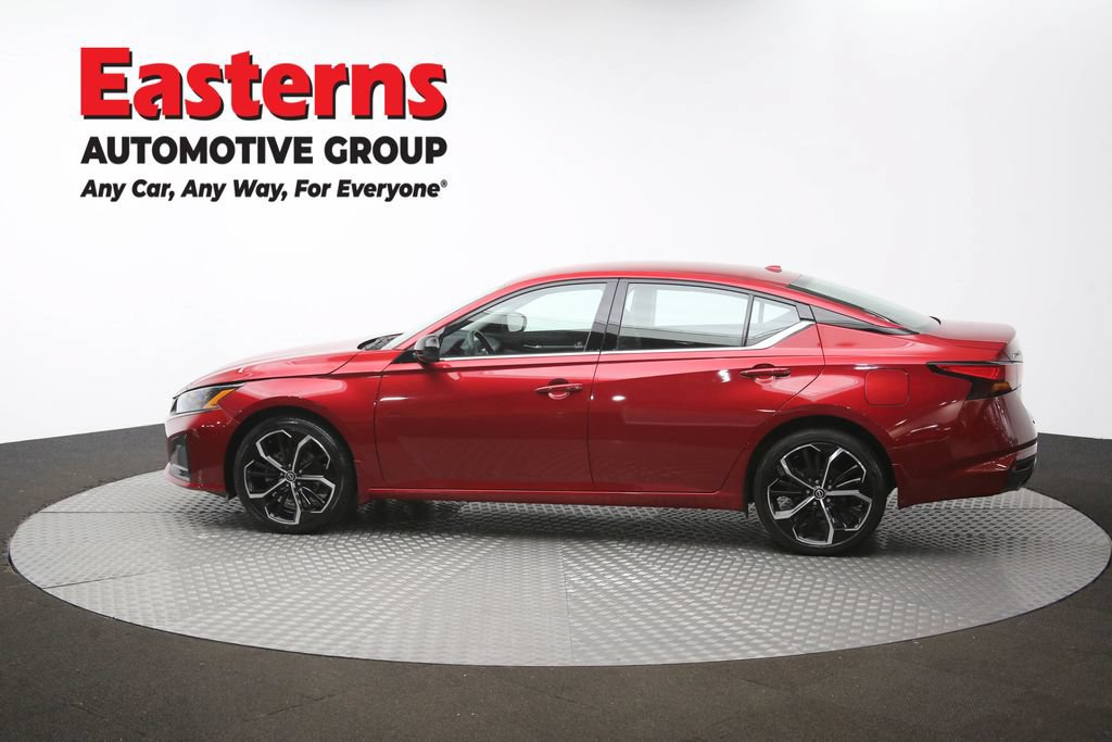 Used 2023 Nissan Altima 2.5 SR AWD/4WD image 59
