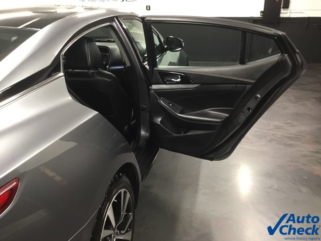 Used 2016 Nissan Maxima 3.5 SL FWD image 33