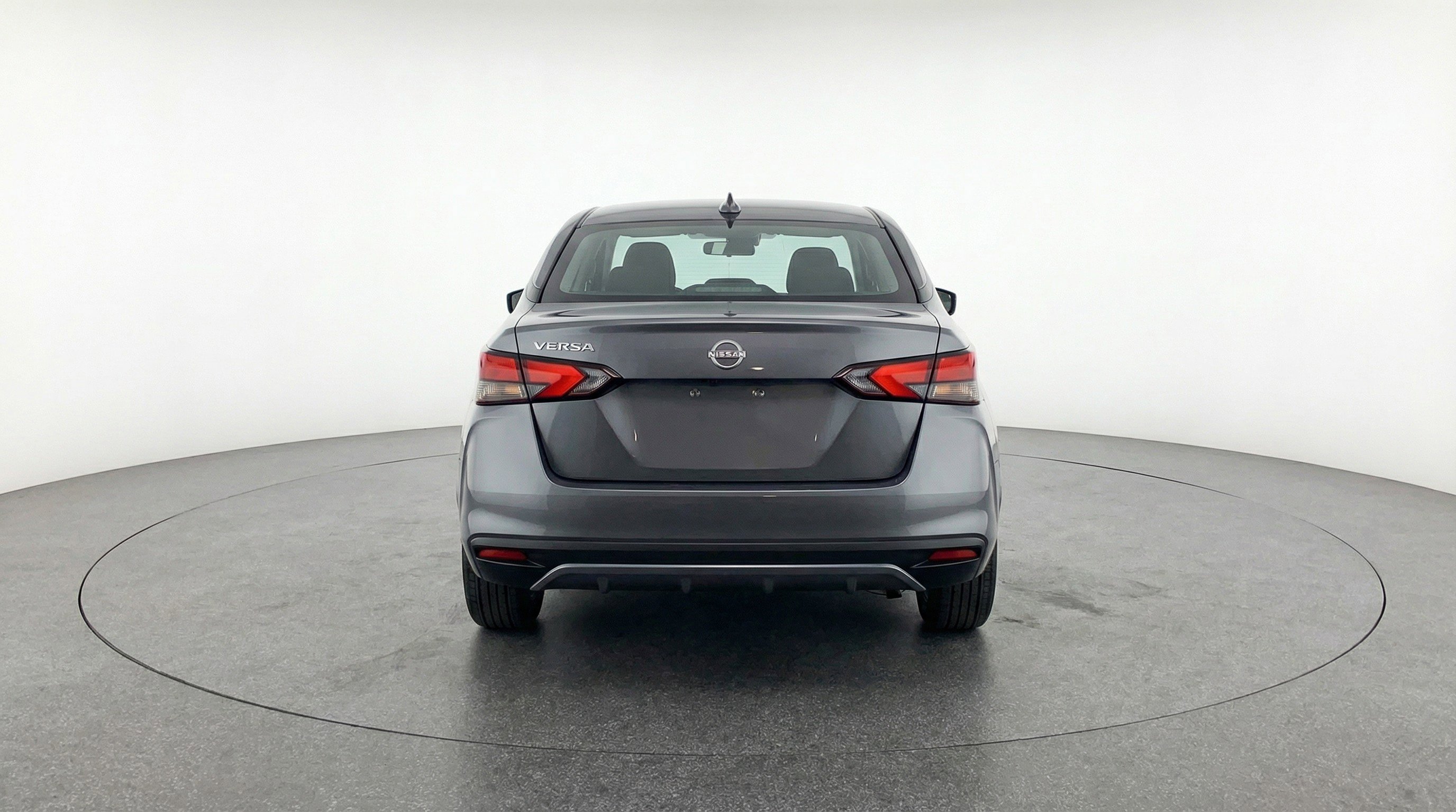 Used 2025 Nissan Versa SV image 7