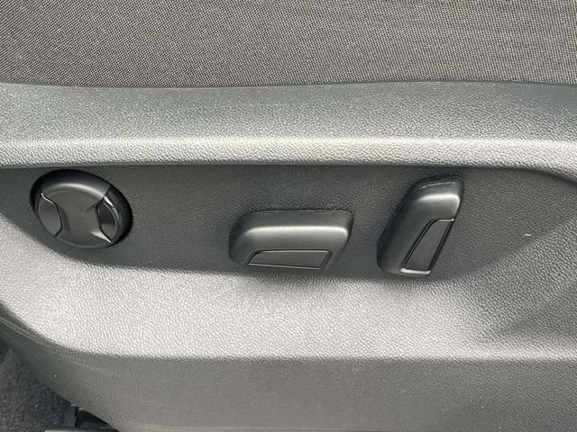 Certified 2026 Volkswagen Atlas SE FWD image 20