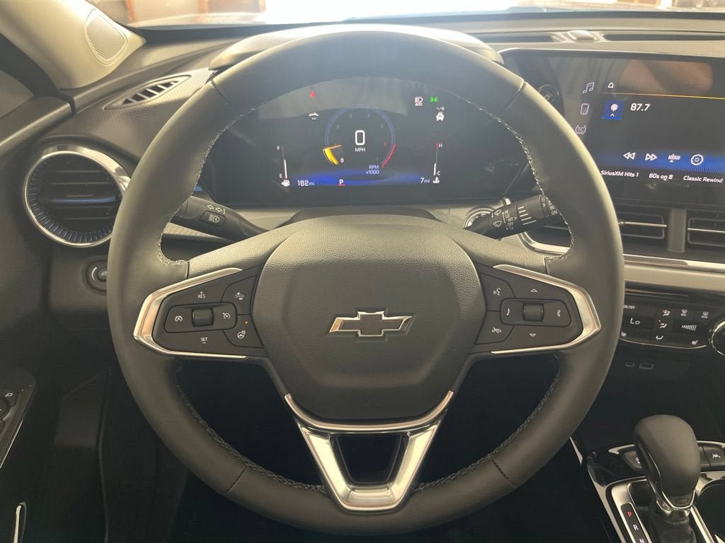 New 2026 Chevrolet Trax LT w/ Driver Confidence Package FWD image 22
