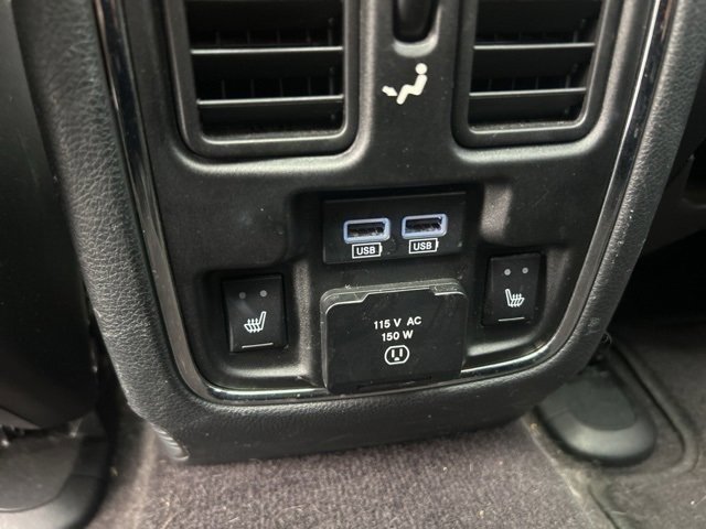 Used 2017 Jeep Grand Cherokee Limited w/ Luxury Group II image 19