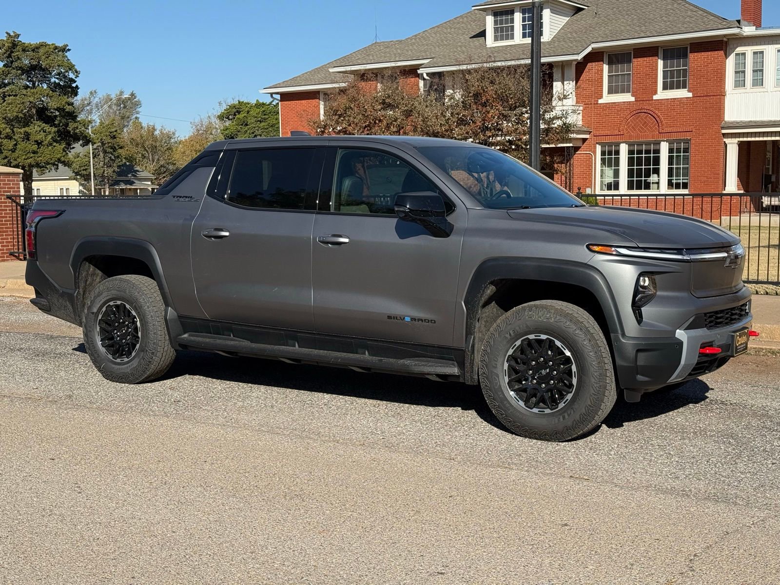 New 2026 Chevrolet Silverado EV Trail Boss w/ Premium Package image 2