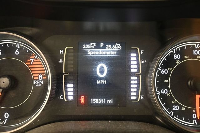 Used 2019 Jeep Cherokee Latitude w/ Popular Appearance Group FWD image 17