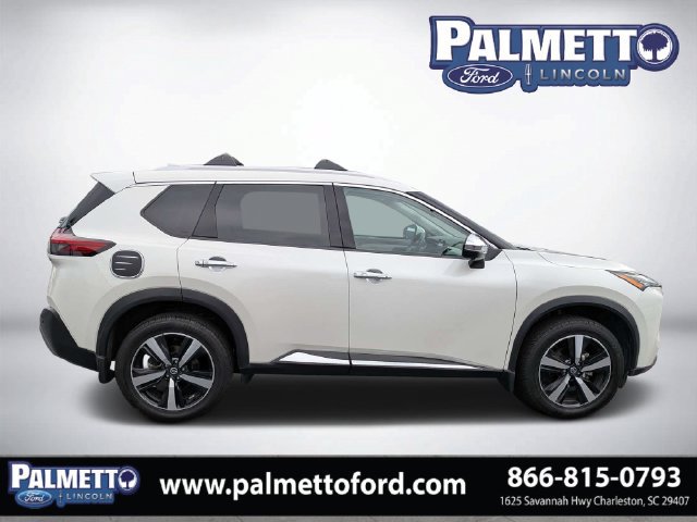 Used 2021 Nissan Rogue SL w/ Premium Package FWD image 2