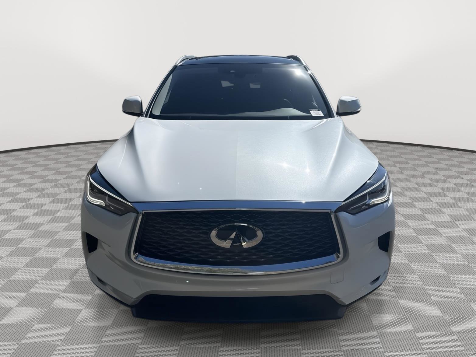 Certified 2025 INFINITI QX50 Luxe image 3