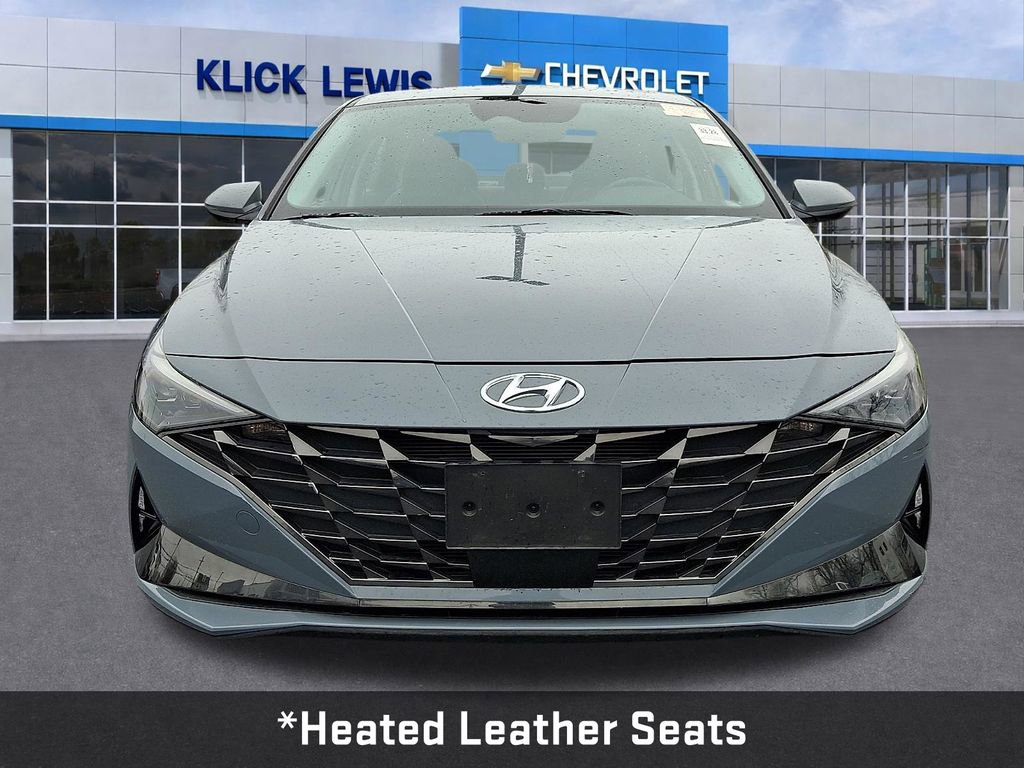 Used 2023 Hyundai Elantra Limited w/ Preferred Accessory Package image 2