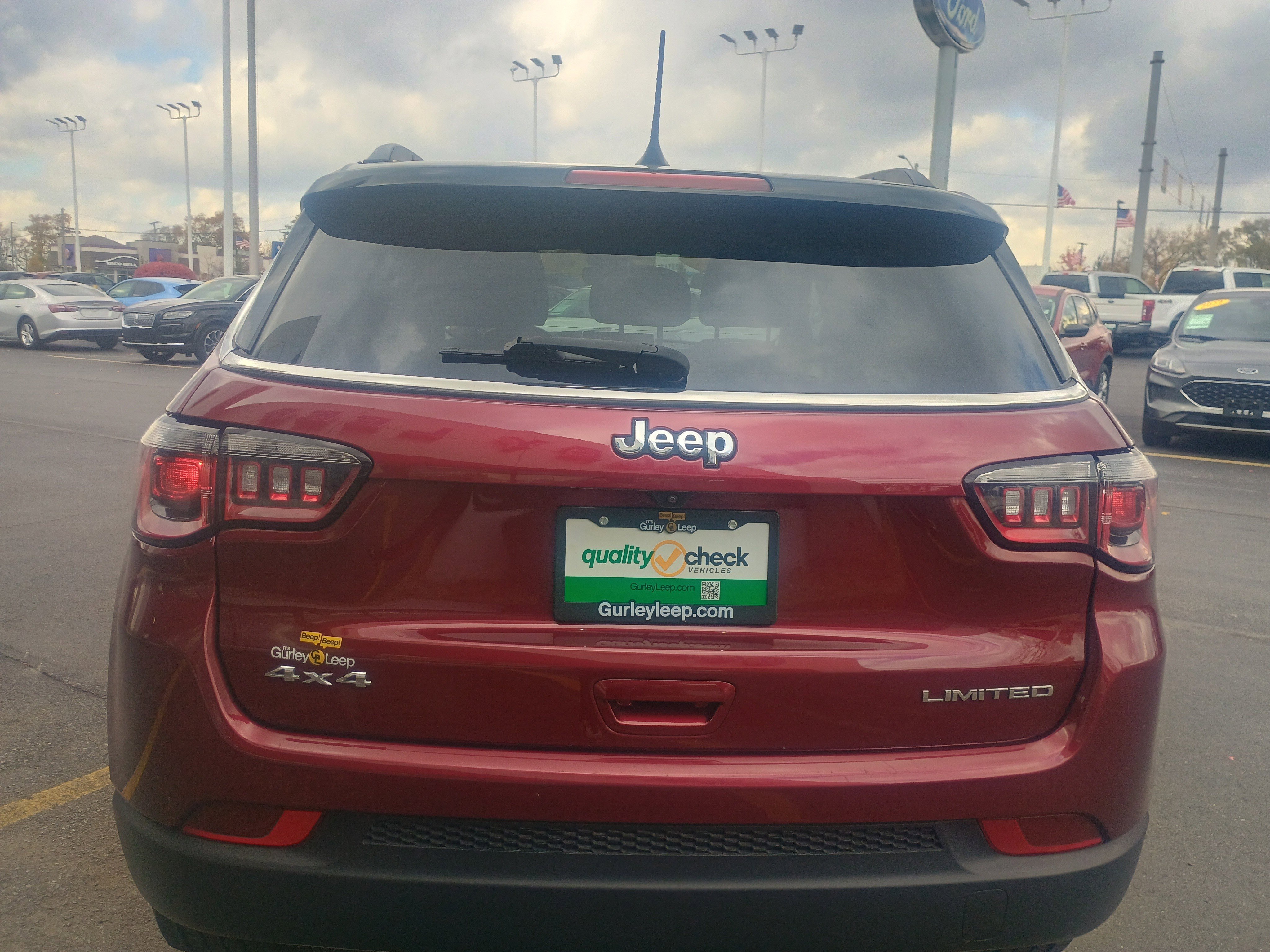 Used 2022 Jeep Compass Limited image 10