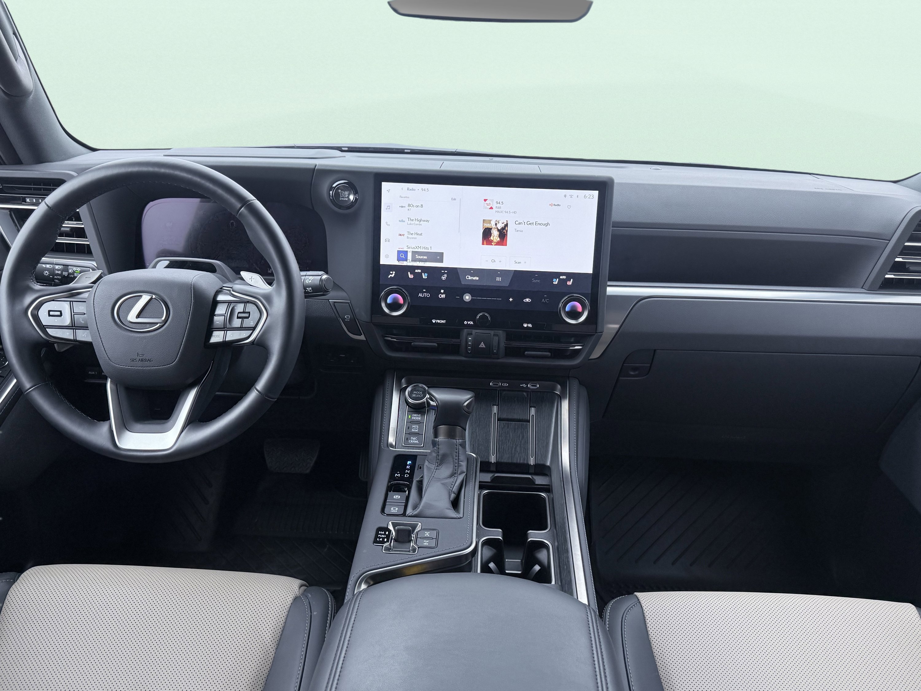 Used 2025 Lexus GX 550 image 67