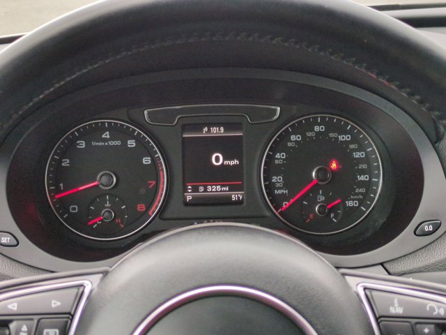 Used 2018 Audi Q3 2.0T Premium Plus w/ Premium Plus Package image 15