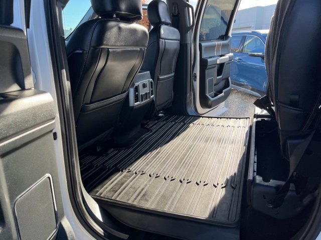 Used 2019 Ford F150 Lariat w/ Trailer Tow Package image 23