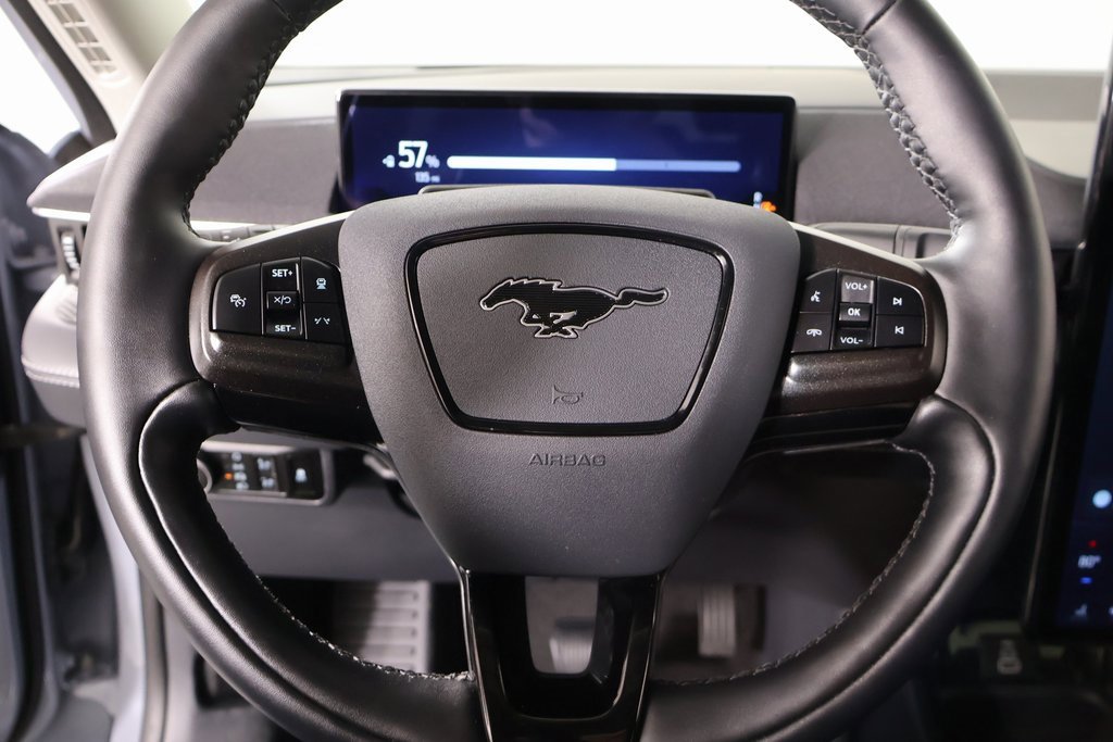 Used 2025 Ford Mustang Mach-E Select w/ Comfort Package Lite image 3