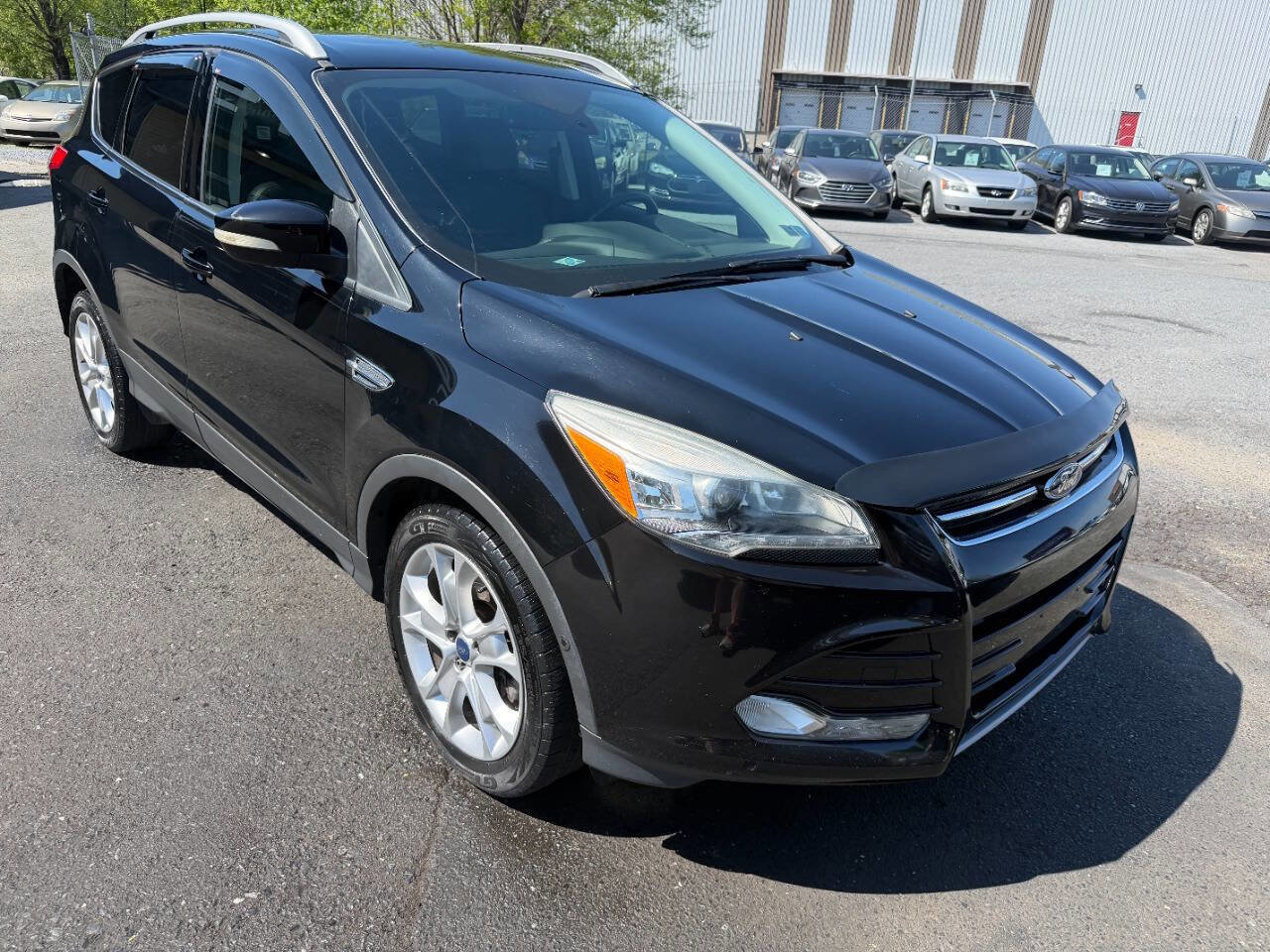 Used 2016 Ford Escape Titanium w/ Equipment Group 301A AWD/4WD image 5