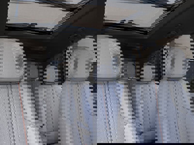 New 2026 Cadillac Vistiq Sport AWD/4WD image 24