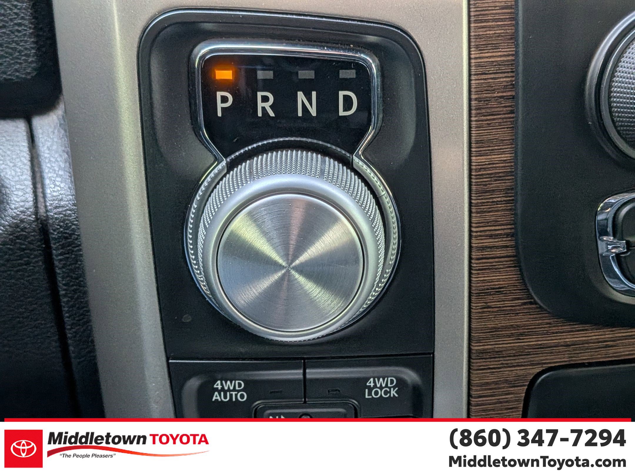 Used 2017 RAM 1500 Laramie w/ Convenience Group image 28